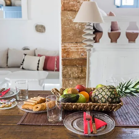 Casa Blue Vakantiehuis Gennadi